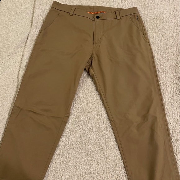 Men's Lululemon Commission Classic Pant - Picture 2 of 4